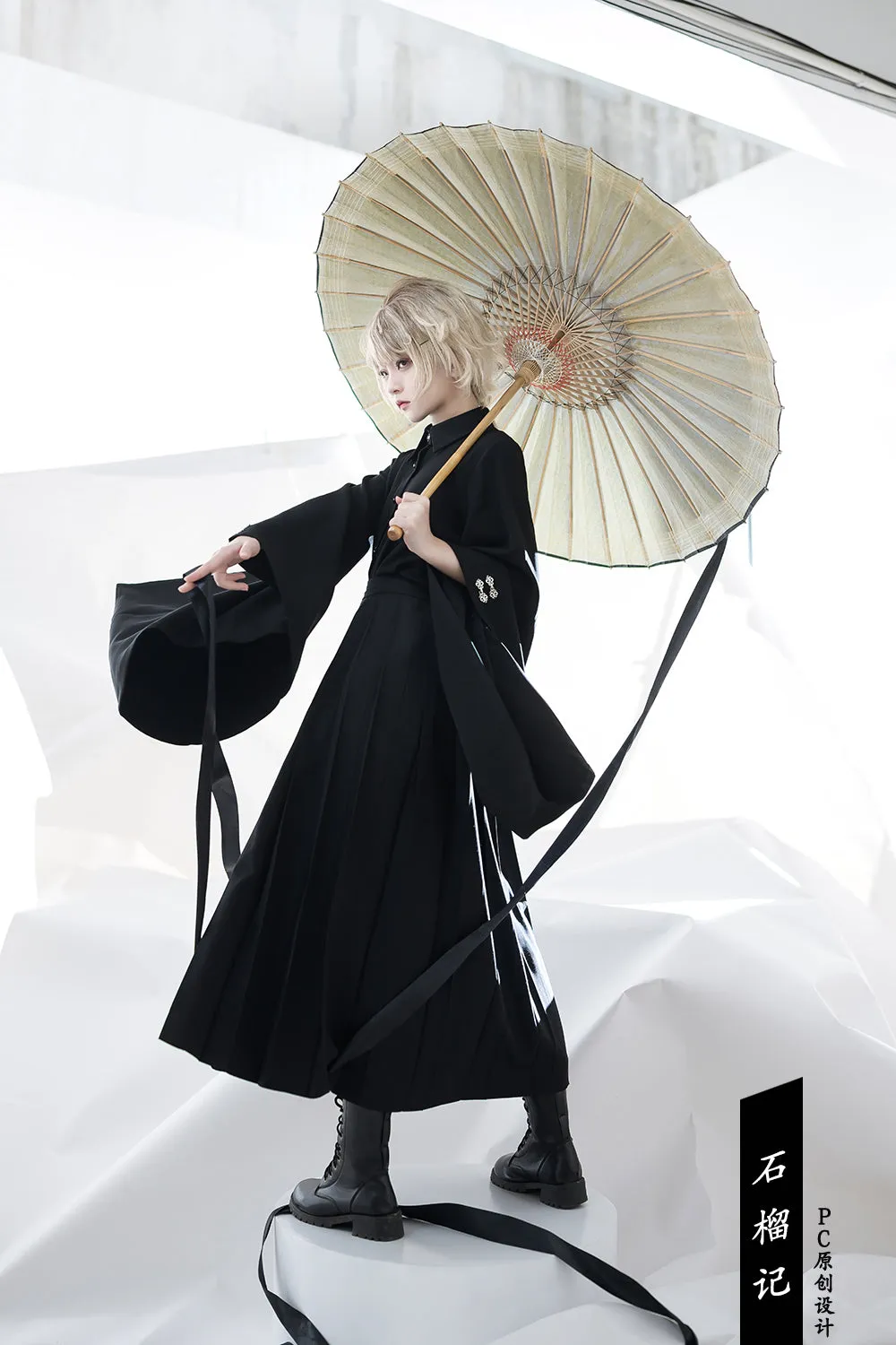 (Buyforme) Princess Chronicles~Pomegranate Note~Black Ouji Pleated Skirt