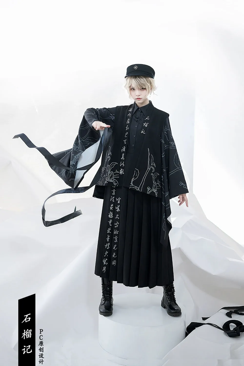 (Buyforme) Princess Chronicles~Pomegranate Note~Black Ouji Pleated Skirt