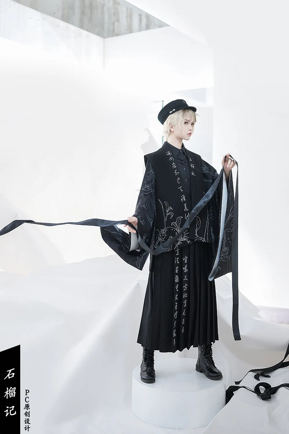 (Buyforme) Princess Chronicles~Pomegranate Note~Black Ouji Pleated Skirt