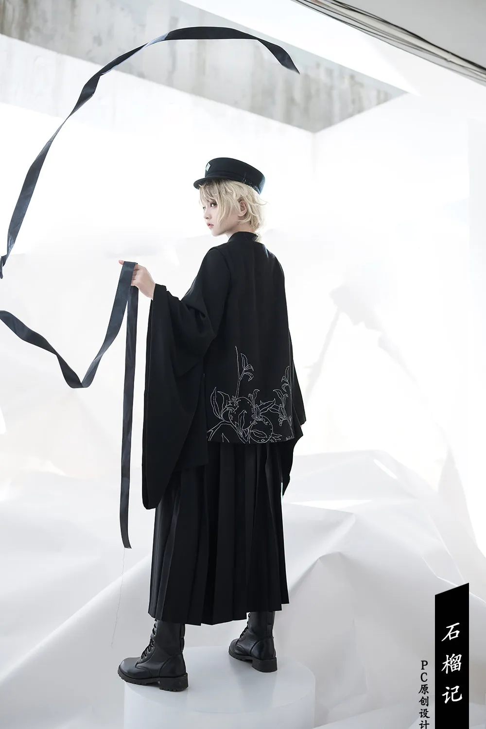 (Buyforme) Princess Chronicles~Pomegranate Note~Black Ouji Pleated Skirt