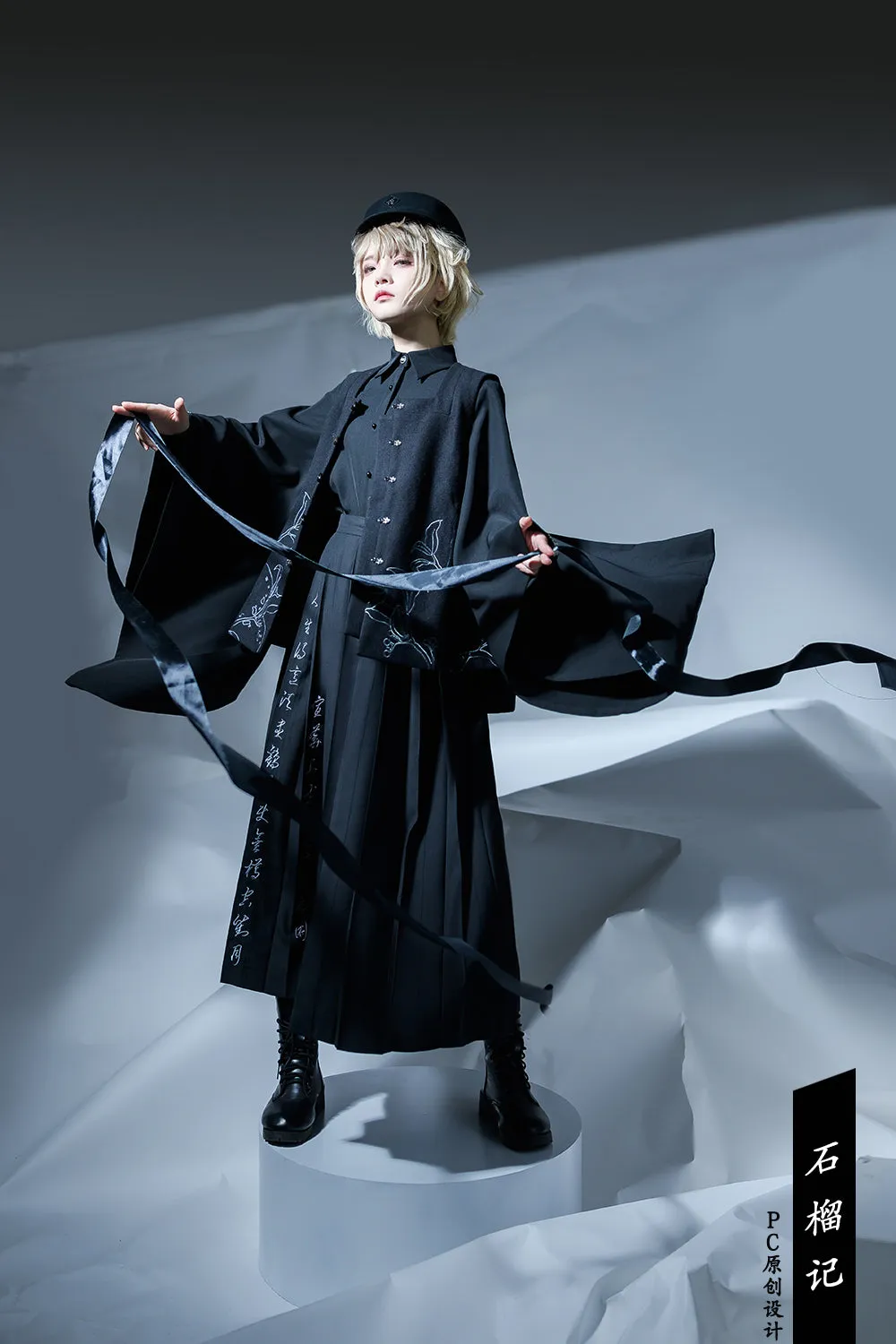 (Buyforme) Princess Chronicles~Pomegranate Note~Black Ouji Pleated Skirt