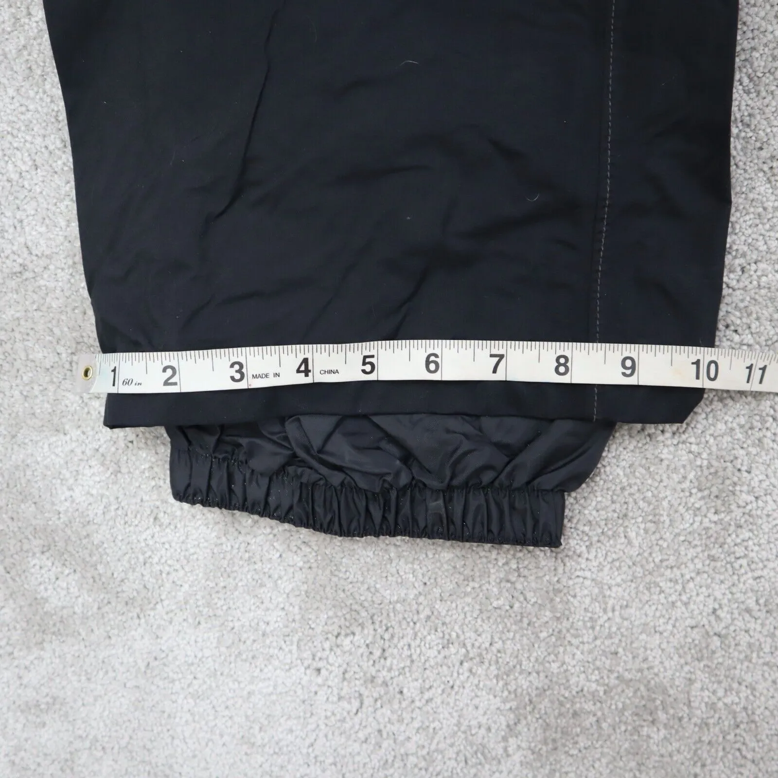 Columbia Pants Men Sz ? Black Omni-Teach Water Proof Cargo Outdoor Lightweight