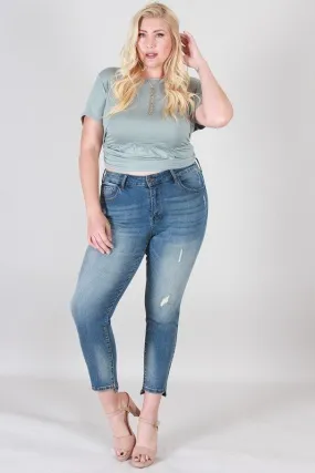 DISTRESSED MID RISE SKINNY WITH STEP HEM