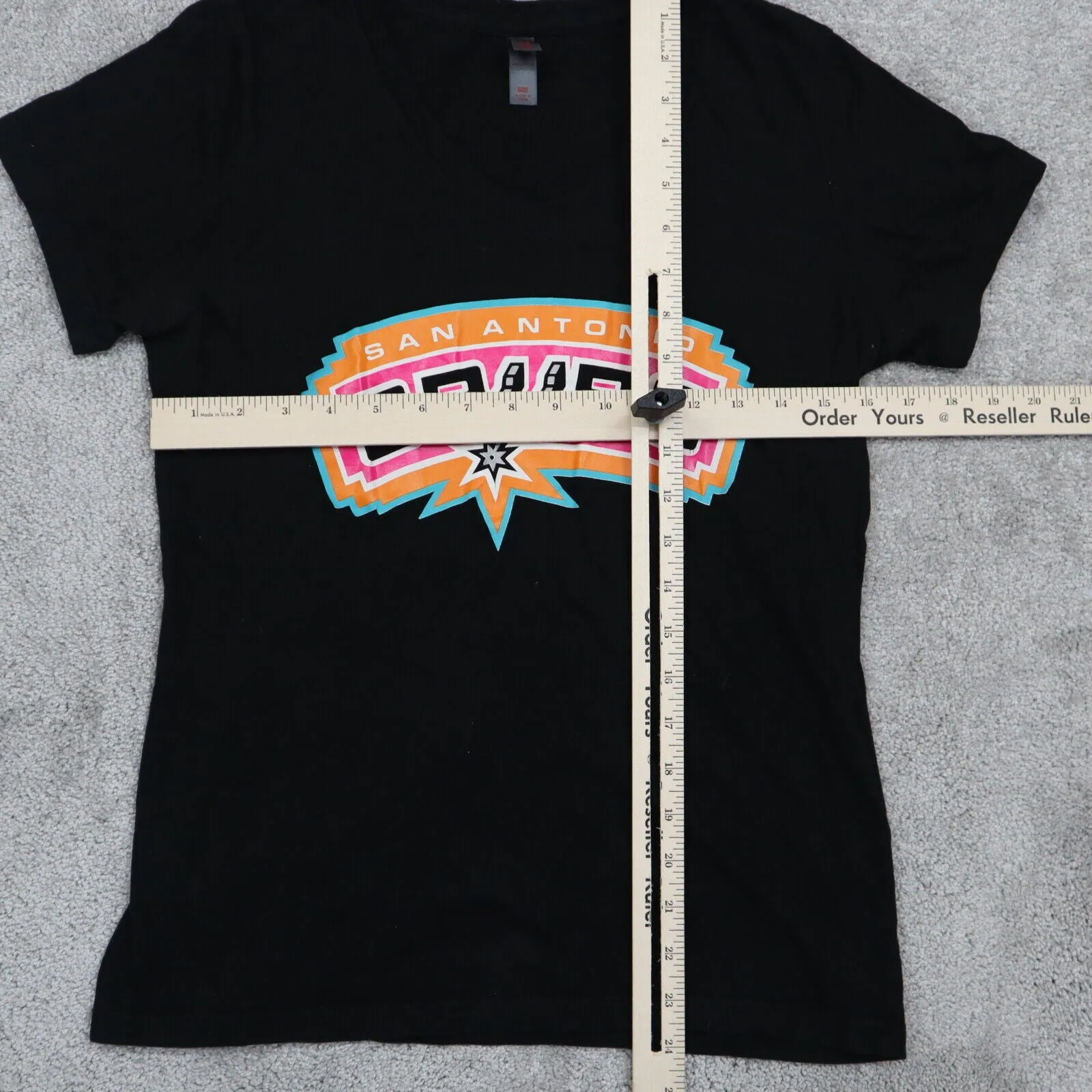 District Made San Antonio Spurs T-Shirt t Youth Girls Small Black Graphic Logo