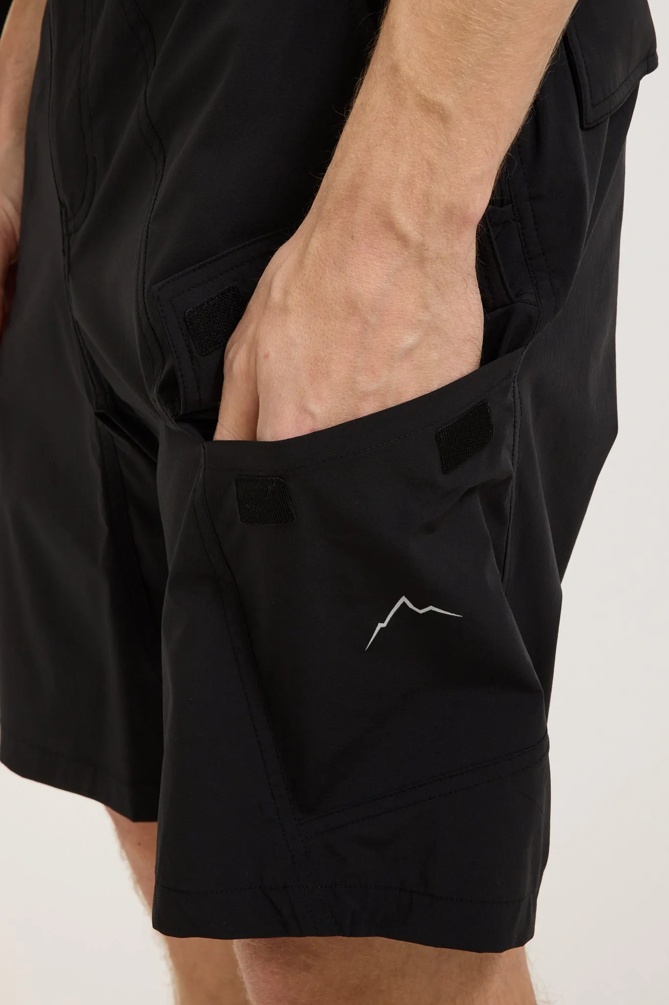 Flap Cargo Shorts Black