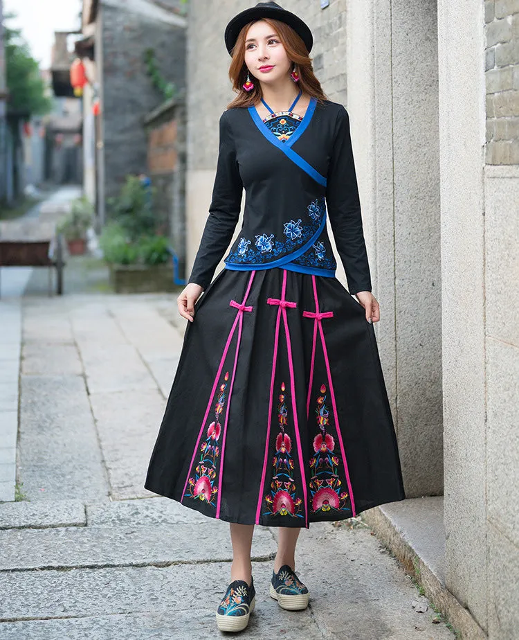 Floral Embroidery Traditional Chinese Style Pleated Expansion Skirt