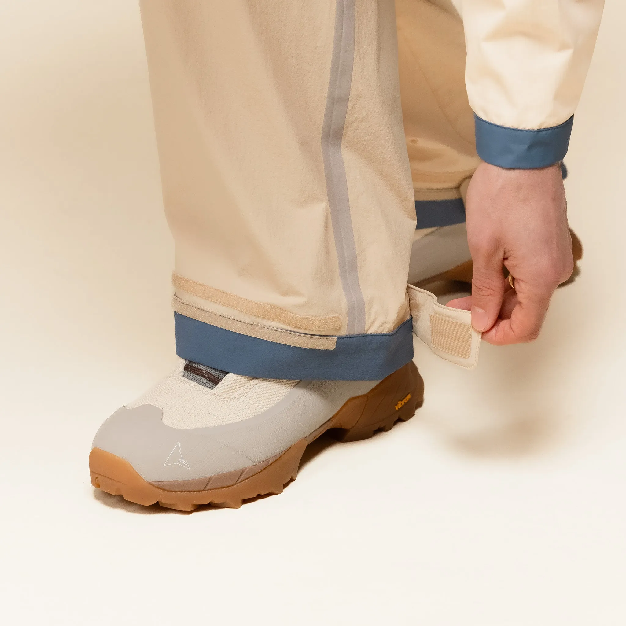 Helly Hansen Archive HH-118389225 -  Arc Reversed Pant - Oatmeal