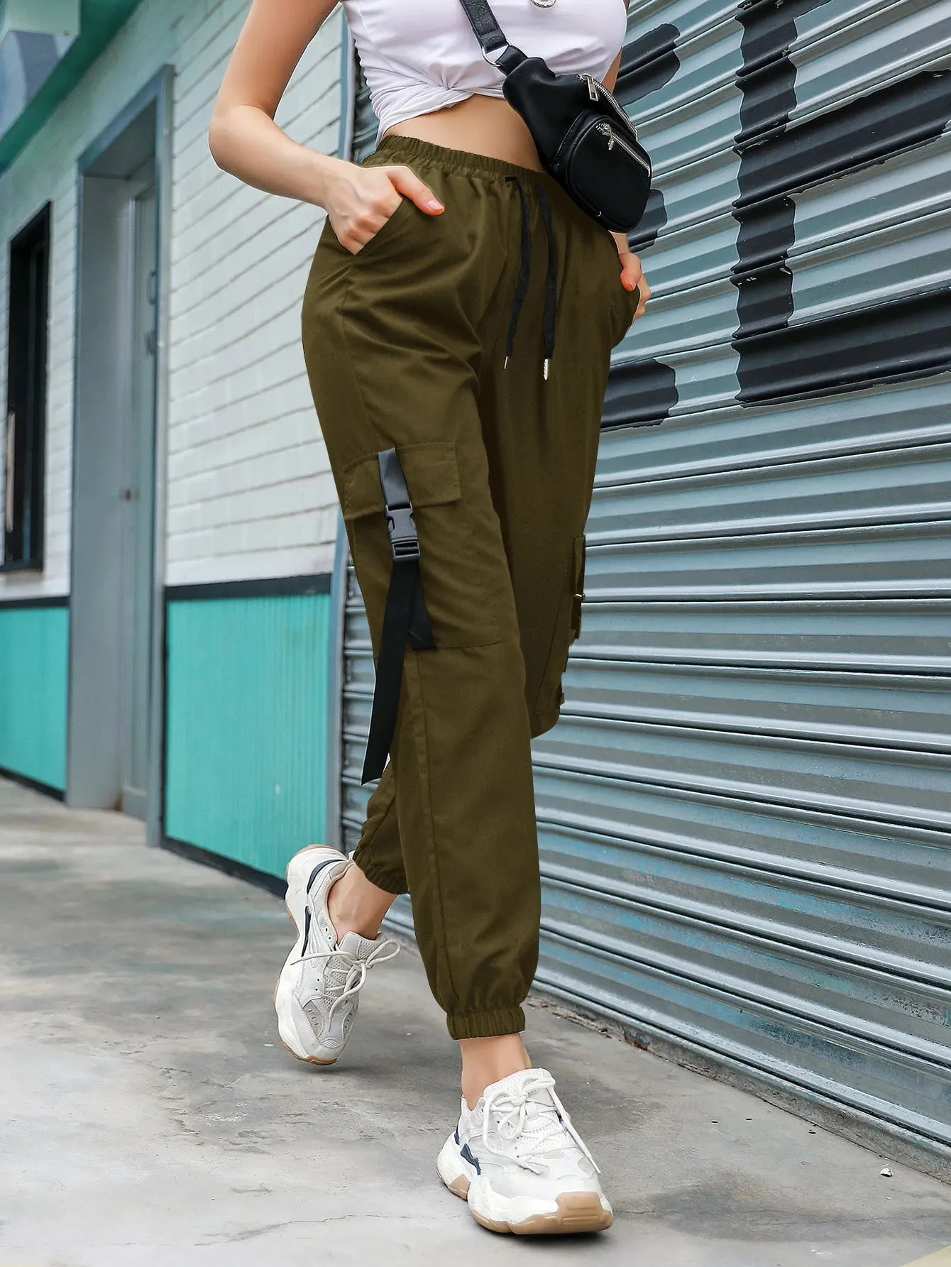High Waist Cropped Cargo Pant