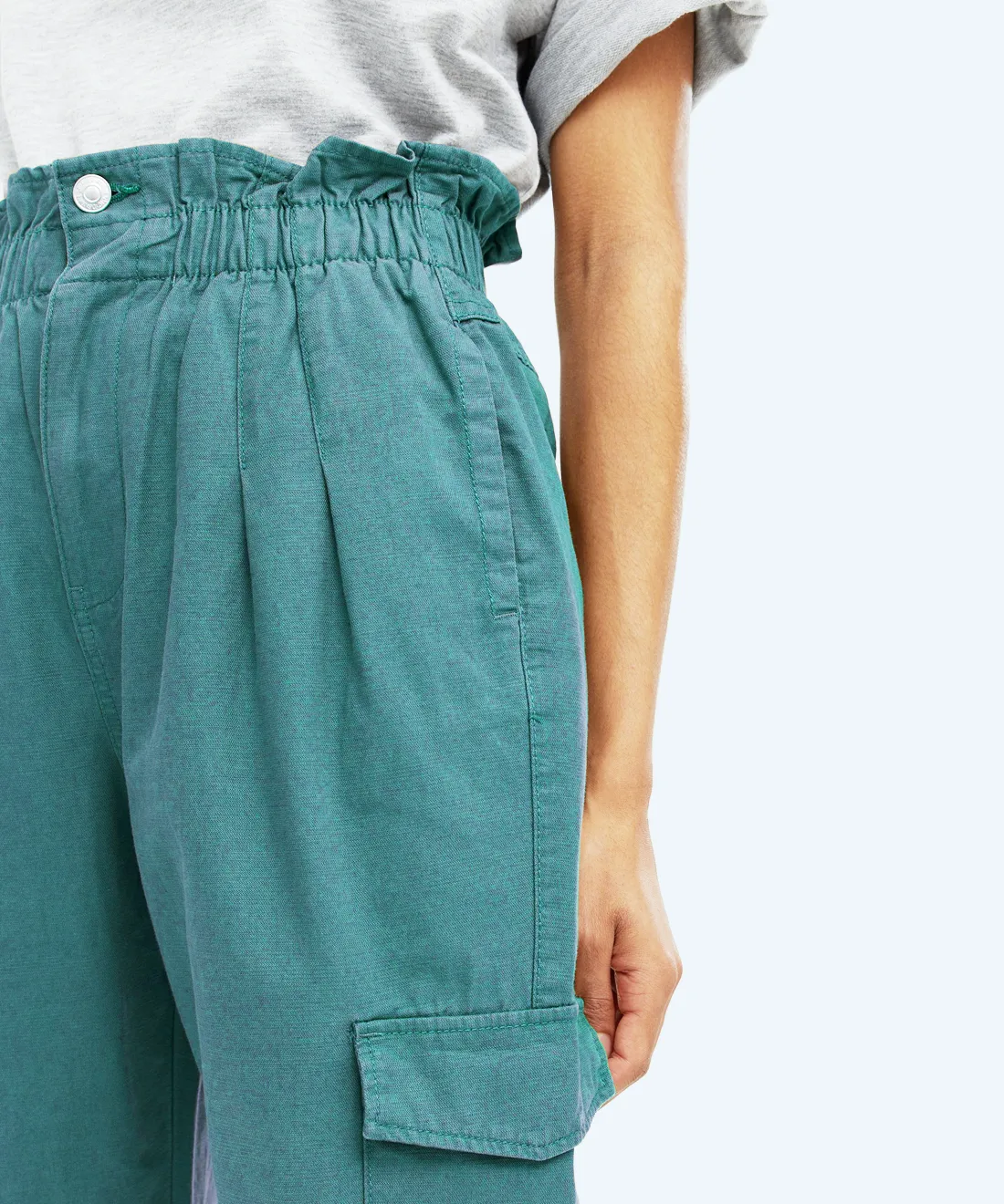 High waist trousers