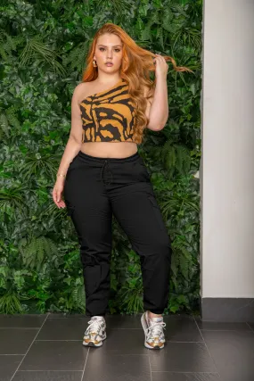 JOGGER COLOR  PANTALÓN COLOR NEGRO, TELA LIVIANA TIPO RIB STOP LICRADO DAMA,SILUETA JOGGER CARGO CONFORT, TIRO MEDIO. MODA COLOMBIANA REF: 9757 PL