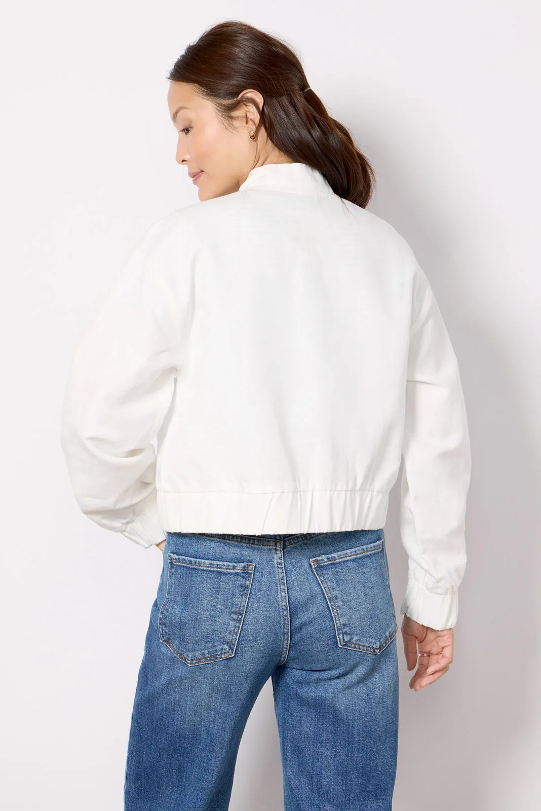 Linen Bomber