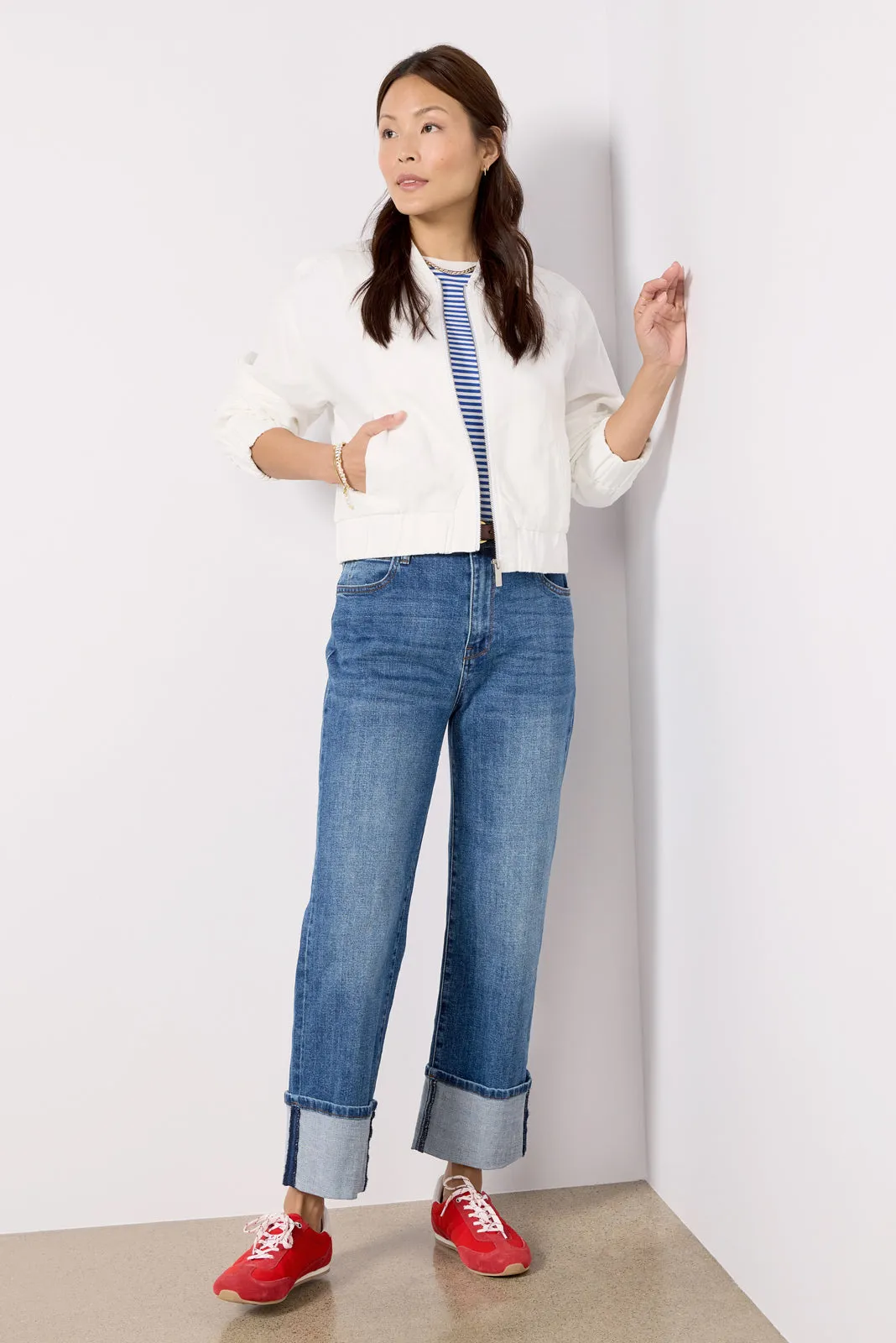 Linen Bomber