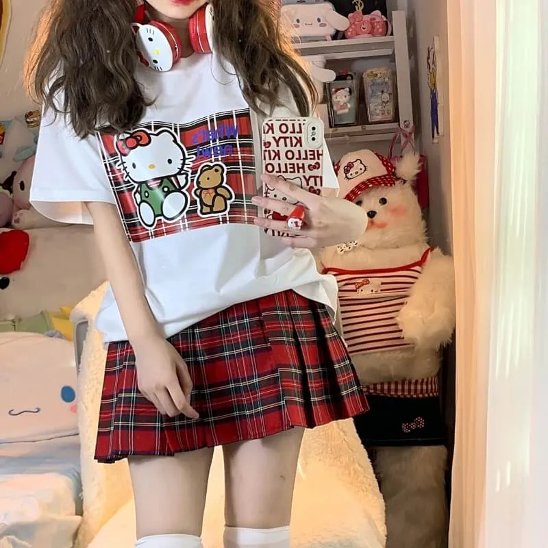 Red plaid pleated skirt