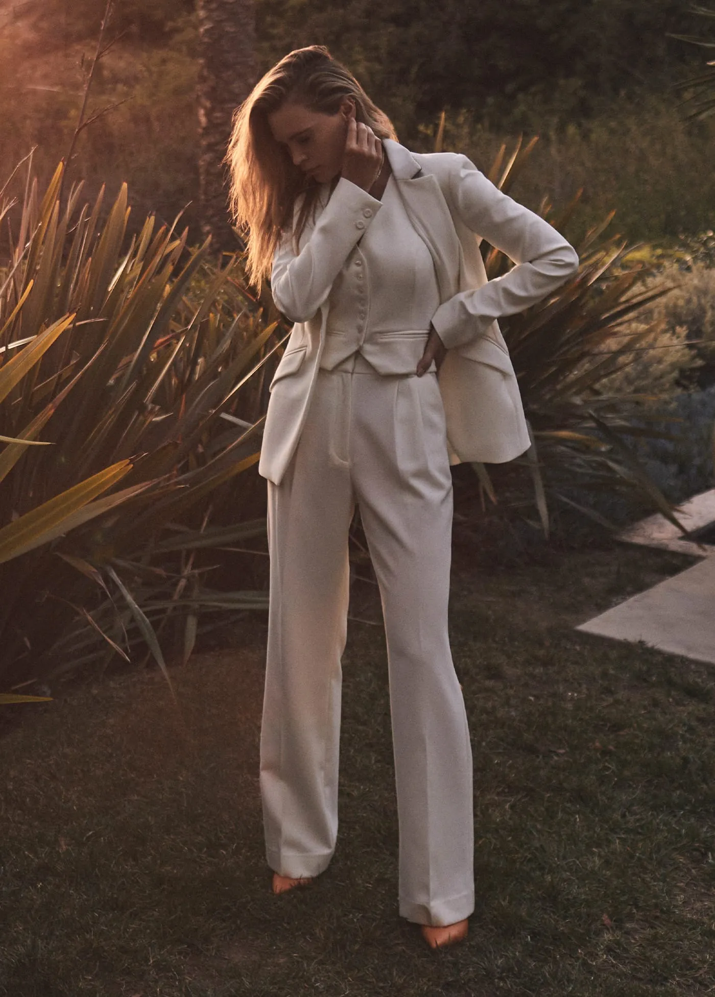 THE FAVORITE BLAZER