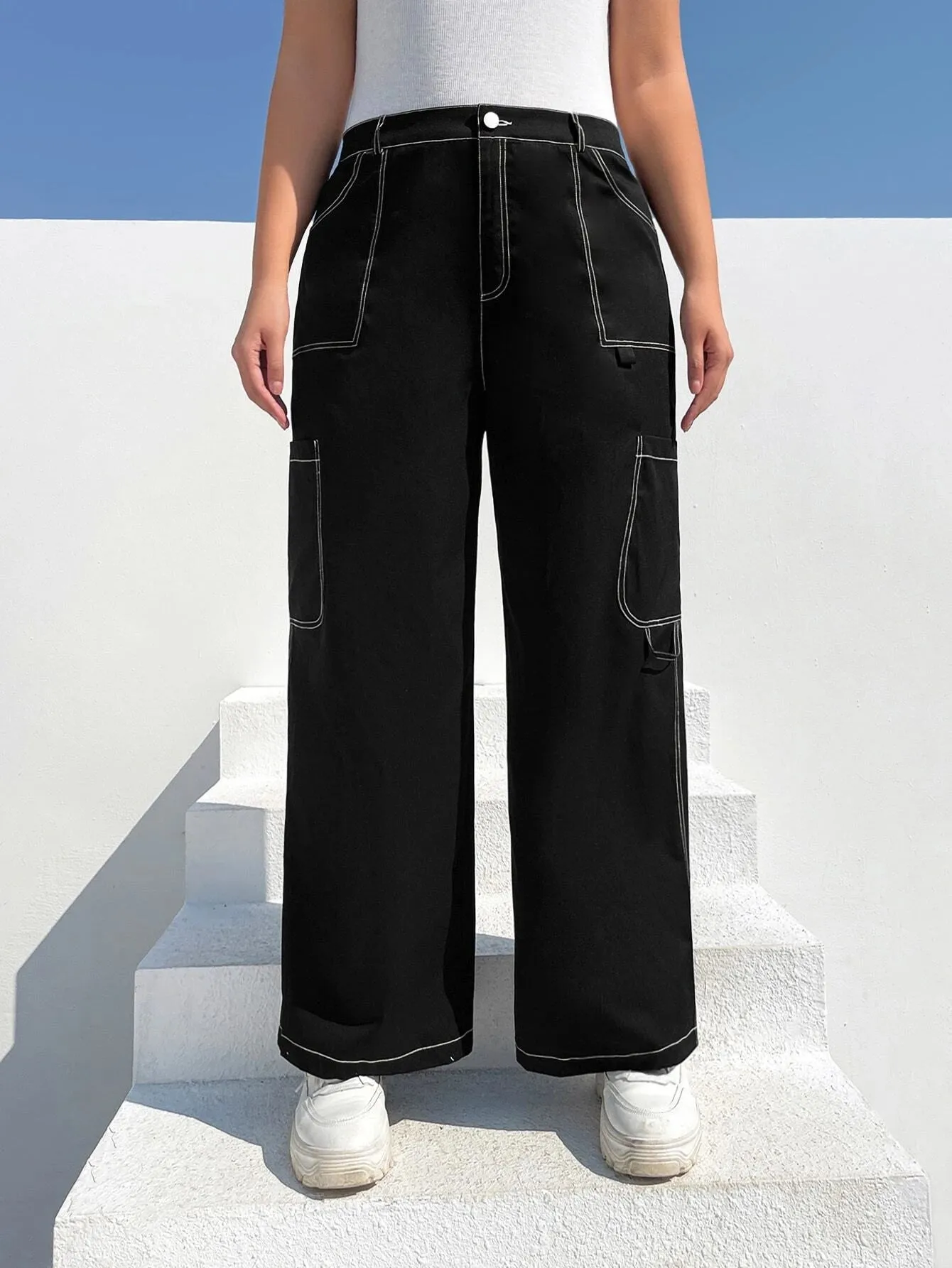 Top Stitching Flap Pocket Cargo Pants