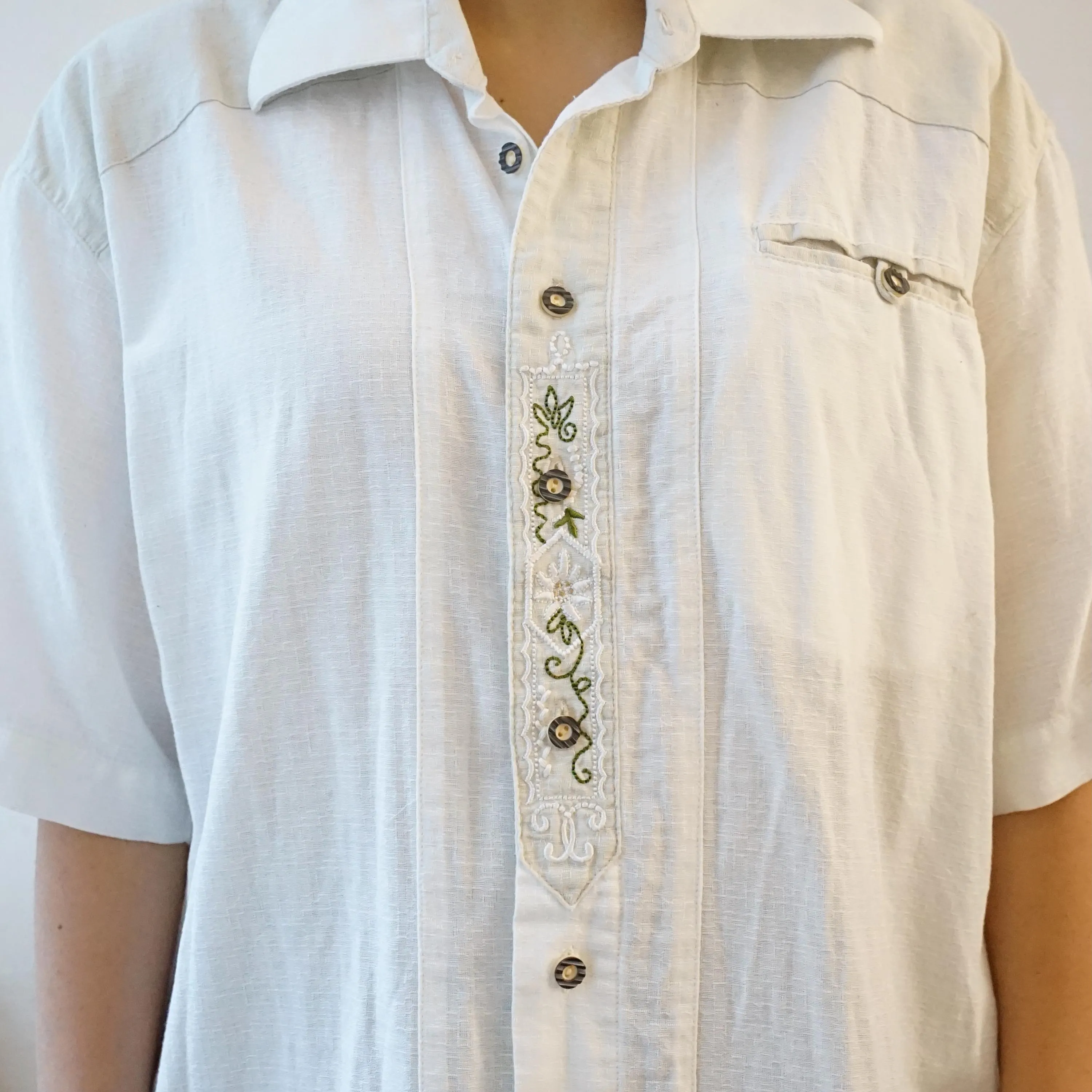 Vintage cotton embroidery shirt size L