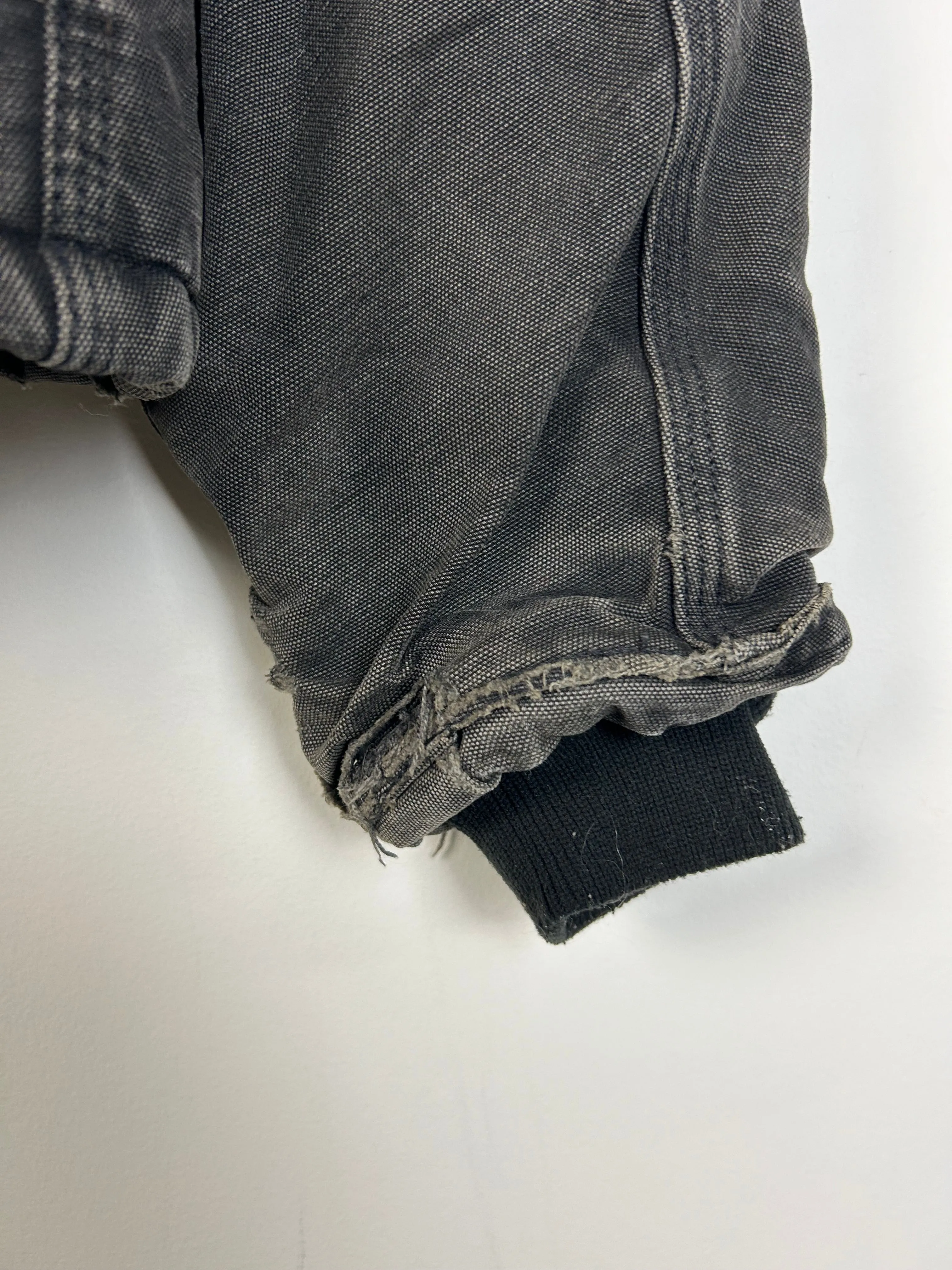 Vintage Y2K Carhartt Arctic Cropped Black Jacket