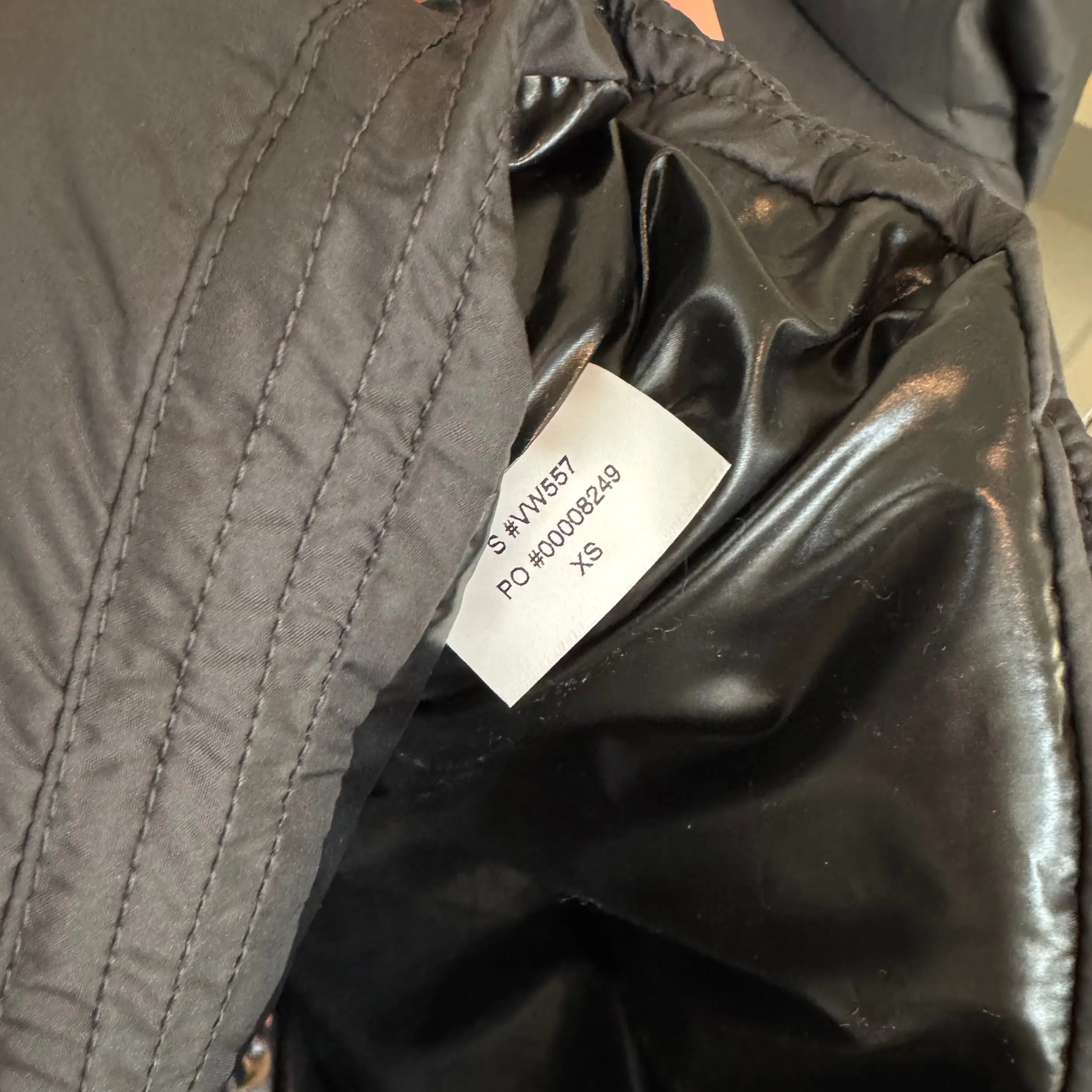 Vuori Hillside Down Puffer Jacket