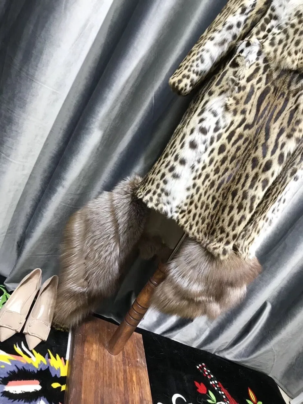 X-Long Real Beaver Fur  Whole Skin With Red Fox Big Lapel Collar Removable Coat
