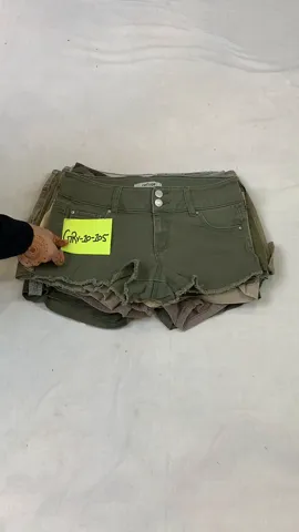 Y2K Cargo Mini Shorts – Lightweight Cotton Favorite (GRV-10-105)